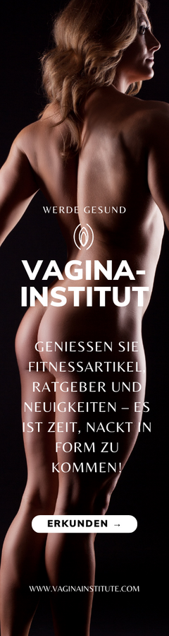 Nackte Frau mit einem durchtrainierten, gesunden Körper, der kurvig und sexy ist.